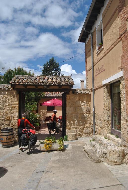 La Posada De Castrojeriz Luaran gambar
